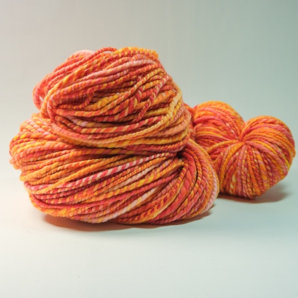 Candle Light Handspun Merino Wool 2-Ply Yarn 80 Yds - Picture 3 of 6